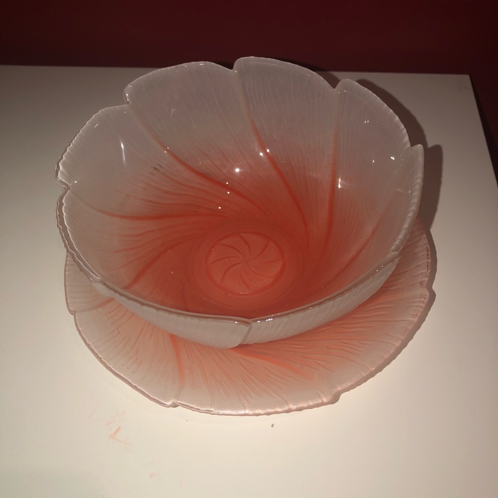 Vintage Pinky Orange Lotus Art Glass Bowl W/ Saucer Set